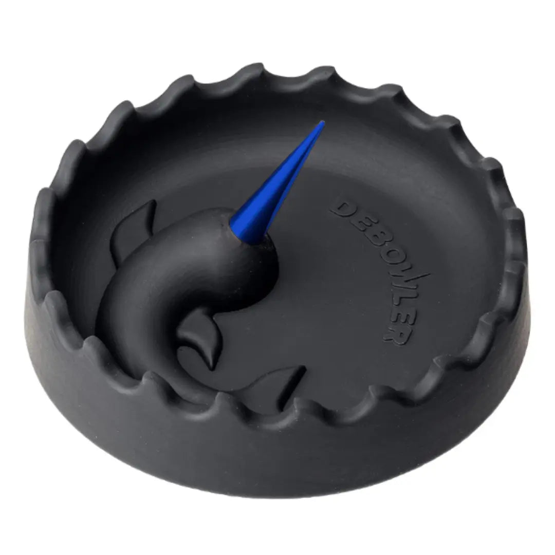 Narwhal Silicone Ashtray w/ Aluminium Spike - Large - 6 Colours | DEBOWLER - Herbaleyes